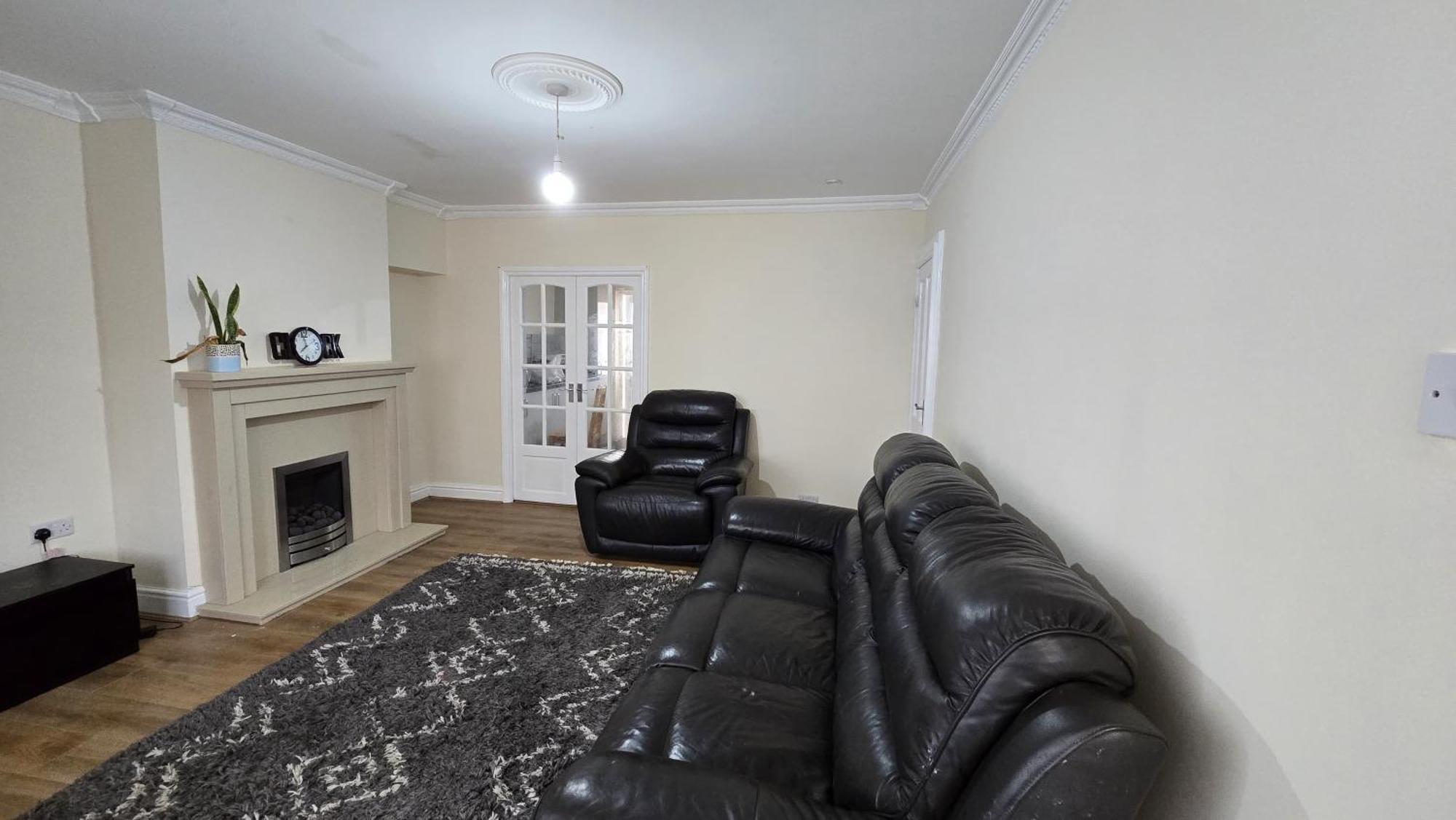 Entire Three Bedroom House In Birmingham Extérieur photo